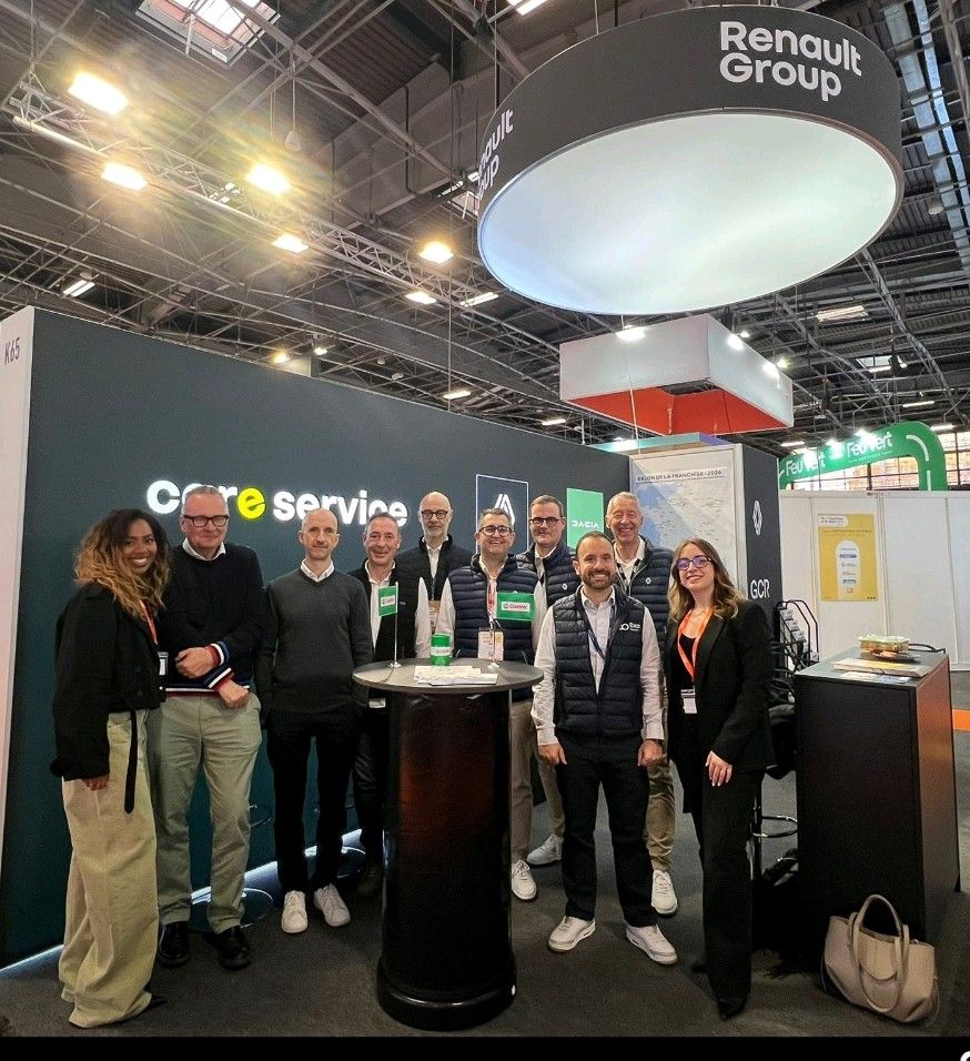 L'équipe So'Transactions au Salon Franchise Expo Paris aux côtés de Renault Group